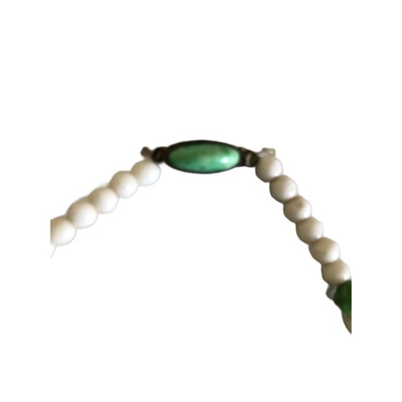 Antique Art Deco Molded Green Czech Glass Bead Choker Necklace Vintage 16” - Picture 2 of 6